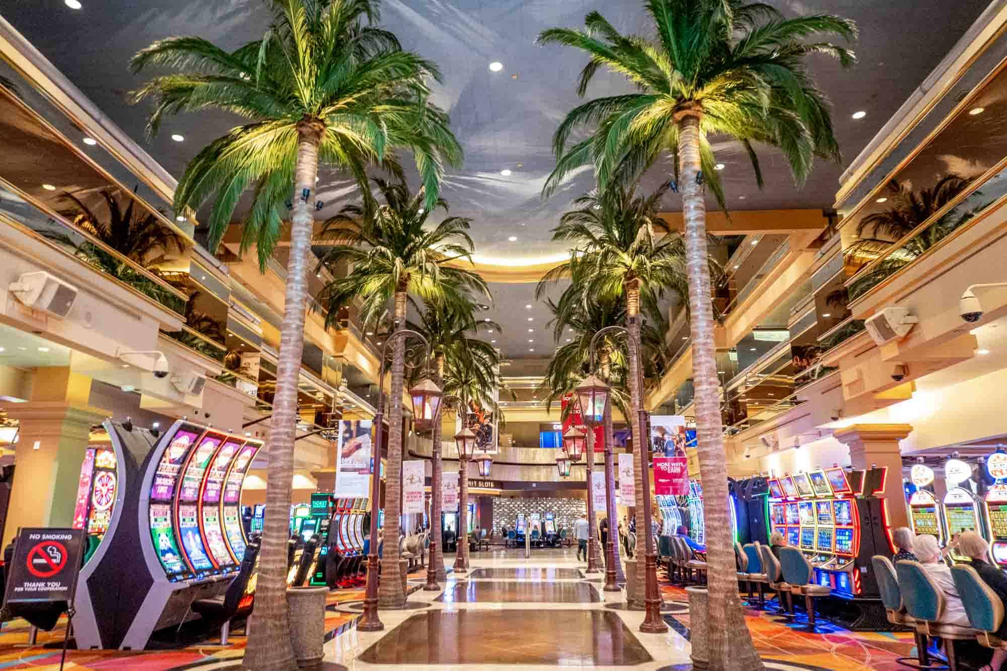 Slot Makinelerinin Karanlık Sanatı: İpuçları ve Stratejiler